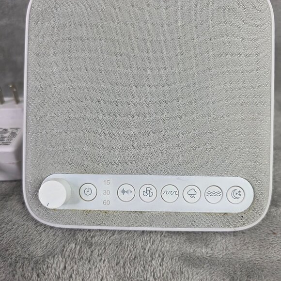 Wave White Noise Machine Adjustable Timer Multiple Sound Options & Power Adapter - Picture 3 of 6